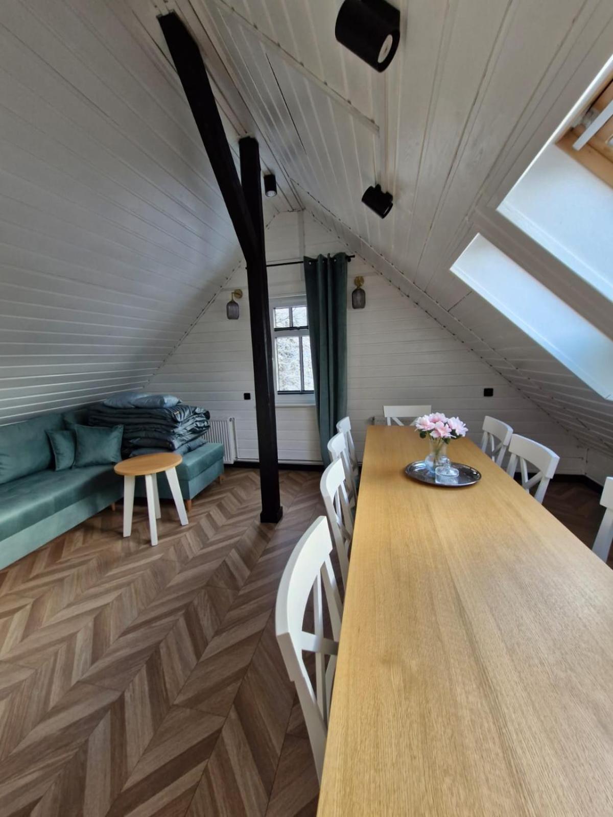 Residence Zielono Mi ชกลาร์สกา ปอเรมบา ภายนอก รูปภาพ
