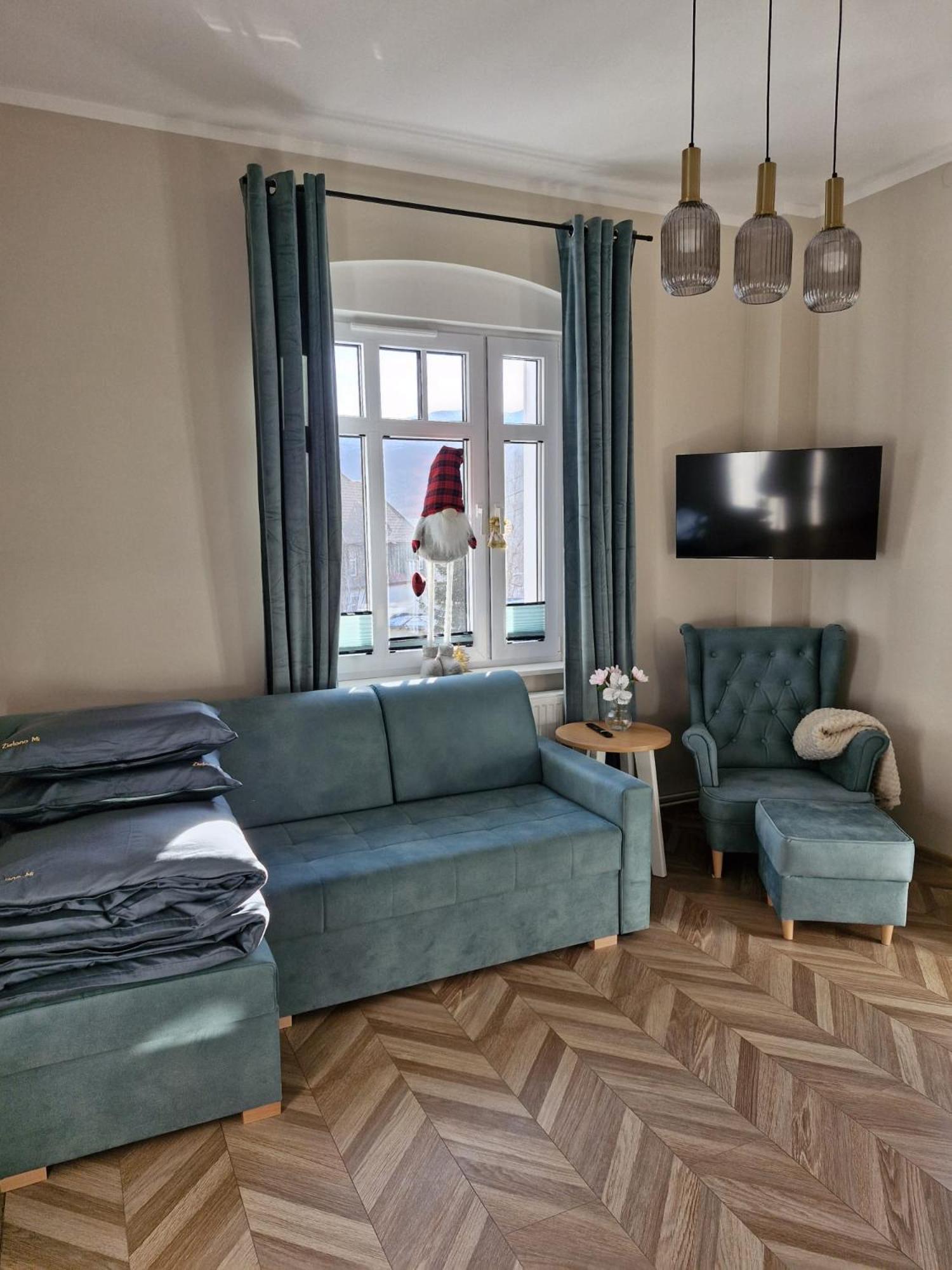 Residence Zielono Mi ชกลาร์สกา ปอเรมบา ภายนอก รูปภาพ